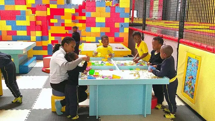 Learners building and problem-solving